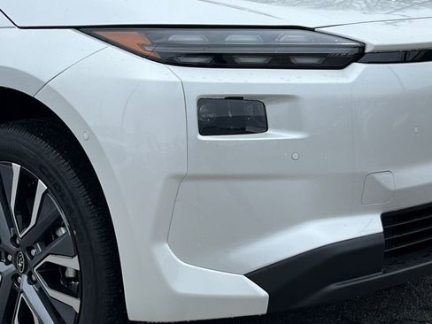 New 2026 Subaru Solterra image 4