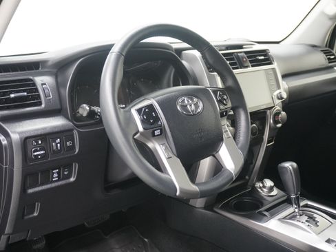 Used 2024 Toyota 4Runner SR5 AWD/4WD image 8