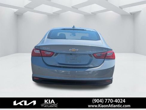 Used 2024 Chevrolet Malibu LT image 4