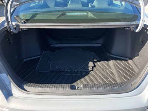 Used 2025 Honda Accord SE image 25