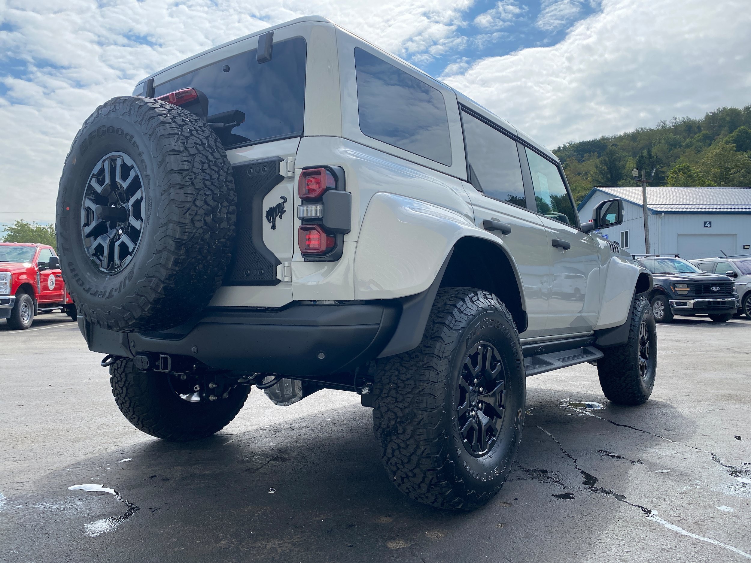New 2026 Ford Bronco Raptor AWD/4WD image 11