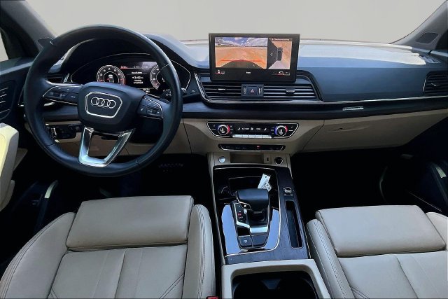 Used 2023 Audi Q5 2.0T Premium Plus w/ Premium Plus Package AWD/4WD image 15
