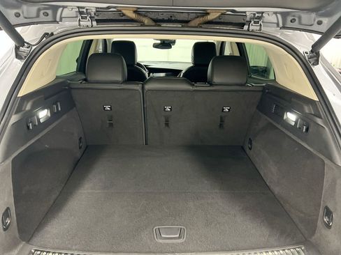 Used 2021 Buick Envision Essence w/ Sport Touring Package image 23