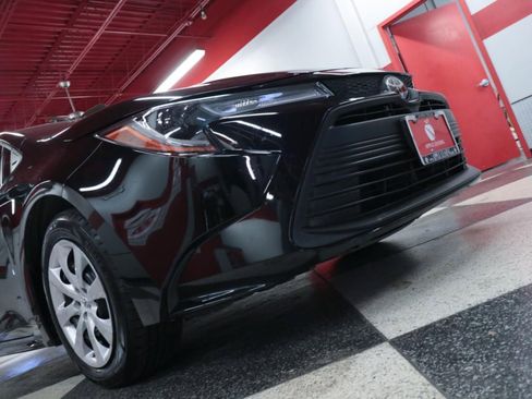 Used 2023 Toyota Corolla LE image 29