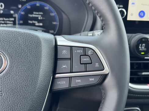 Used 2026 Toyota Grand Highlander Limited image 22