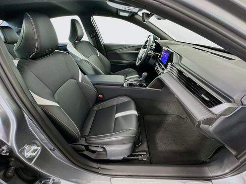 Certified 2026 Toyota Camry SE w/ Convenience Package FWD image 28