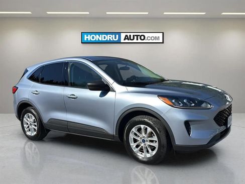 Used 2022 Ford Escape SE w/ Convenience Package image 2