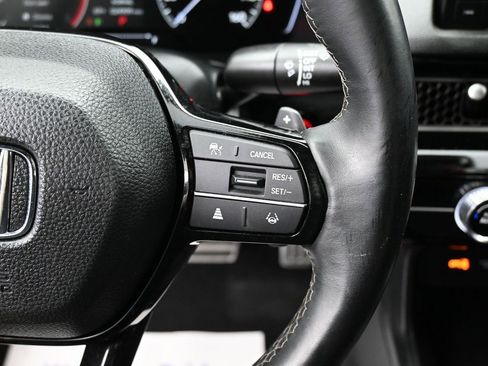 Used 2024 Honda Civic Sport image 17