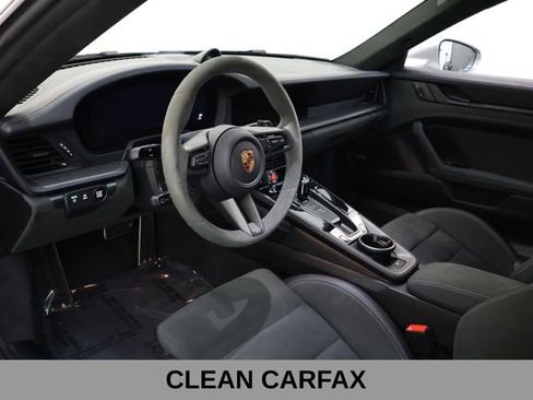Used 2025 Porsche 911 Carrera GTS RWD image 9