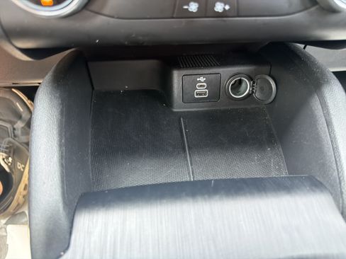 Certified 2025 Ford Escape ST-Line AWD/4WD image 29