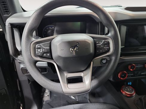 Used 2023 Ford Bronco 2-Door AWD/4WD image 12