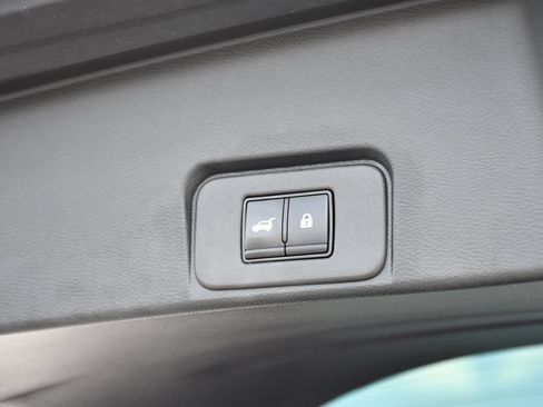 Used 2023 Nissan Rogue SL w/ SL Premium Package FWD image 33