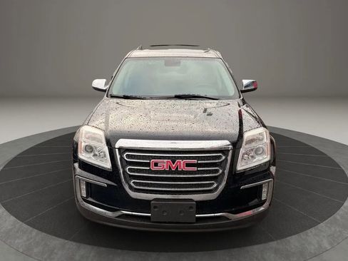 Used 2017 GMC Terrain SLE w/ Chrome Edition image 2