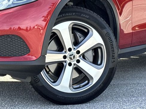 Used 2019 Mercedes-Benz GLC 300 image 14