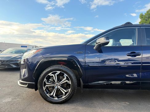 Used 2024 Toyota RAV4 XSE w/ Premium Package AWD/4WD image 10