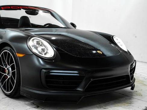 Used 2017 Porsche 911 4 Cabriolet AWD/4WD image 16