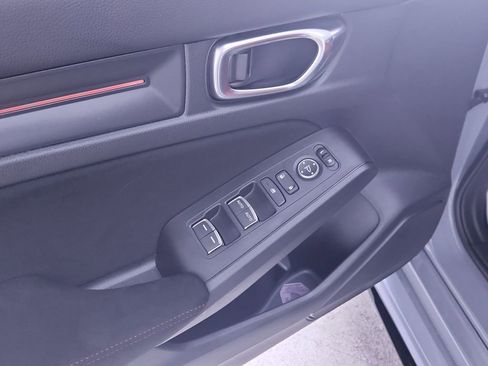 Used 2025 Honda Civic Type R image 13