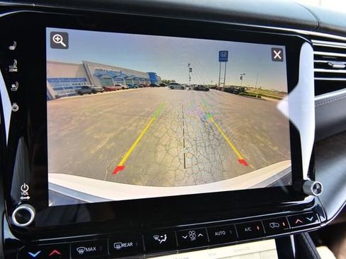 Used 2023 Jeep Grand Wagoneer 4WD image 19