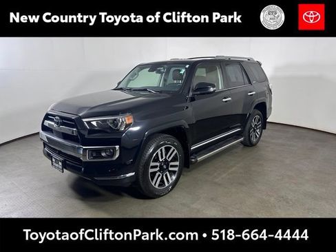Used 2023 Toyota 4Runner Limited AWD/4WD image 7