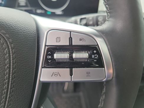 Used 2025 Kia Telluride SX X-Line AWD/4WD image 32