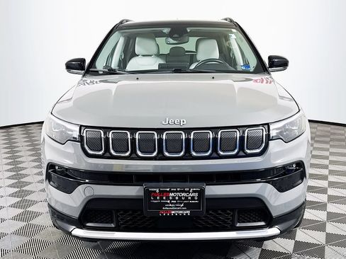 Used 2022 Jeep Compass Limited w/ Elite Group AWD/4WD image 2