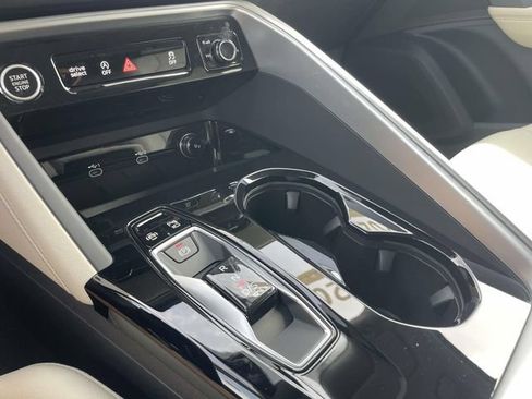 Certified 2025 Audi Q5 Premium Plus AWD/4WD image 30