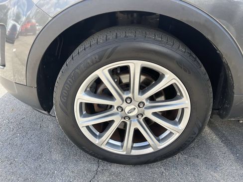 Used 2016 Ford Explorer Limited AWD/4WD image 2