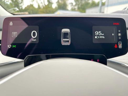 New 2025 Volvo EX90 Ultra image 26