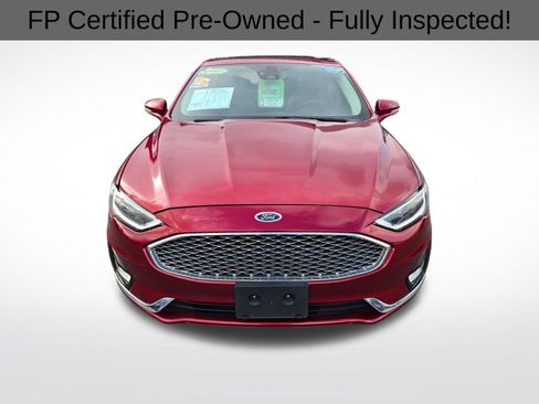 Used 2019 Ford Fusion Titanium image 3