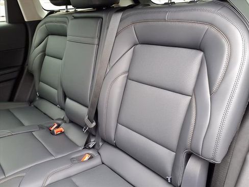 New 2026 Lincoln Nautilus Premier image 10