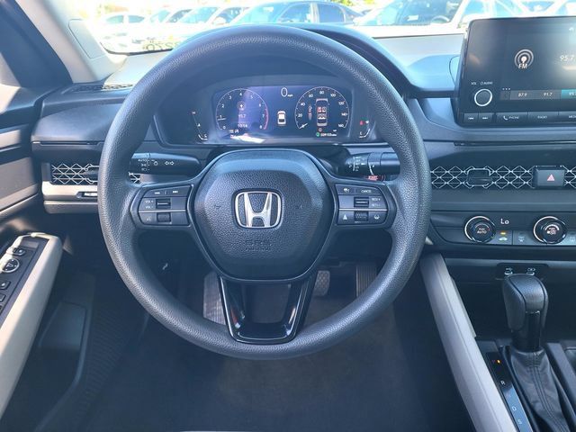 Certified 2025 Honda Accord LX image 15