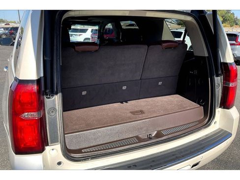 Used 2015 Chevrolet Tahoe LTZ image 9