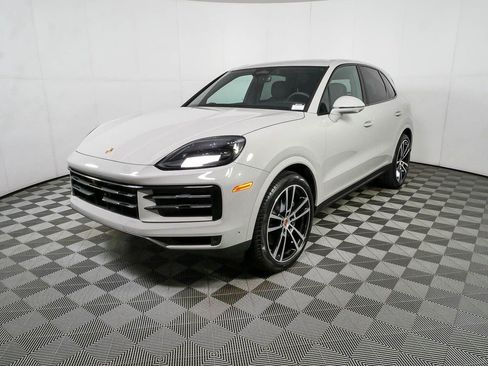 New 2026 Porsche Cayenne AWD/4WD image 1