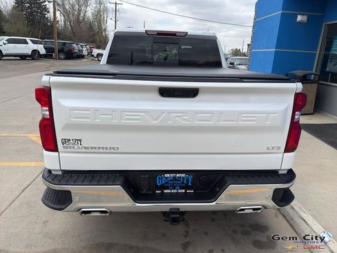 Used 2025 Chevrolet Silverado 1500 LTZ w/ Z71 Off-Road Package AWD/4WD image 6