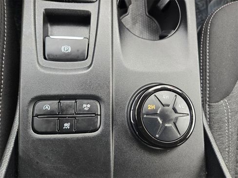 Used 2024 Ford Ranger XLT w/ Equipment Group 301A High image 18