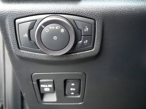 Used 2020 Ford F150 Raptor w/ Equipment Group 802A Luxury image 22