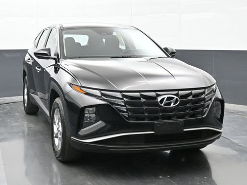 Certified 2023 Hyundai Tucson SE AWD/4WD image 3