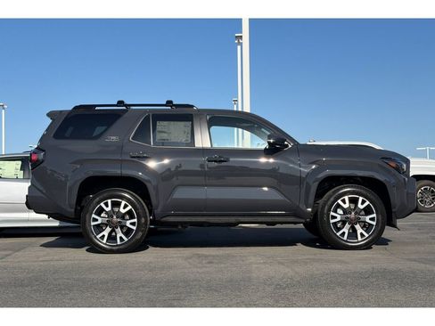 New 2026 Toyota 4Runner TRD Sport Premium AWD/4WD image 3