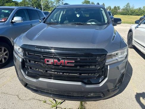 Used 2022 GMC Acadia SLE w/ Driver Convenience Package FWD image 6