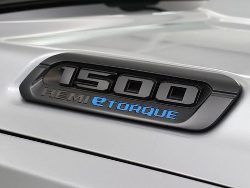Used 2021 RAM 1500 Big Horn AWD/4WD image 10