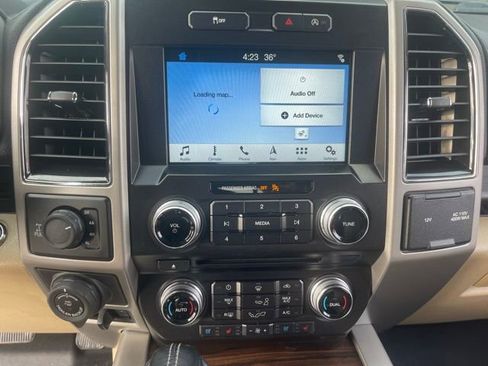 Used 2017 Ford F150 Lariat w/ Equipment Group 502A Luxury image 42