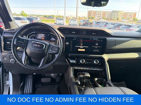 Used 2024 GMC Sierra 1500 AT4 w/ Technology Package AWD/4WD image 14