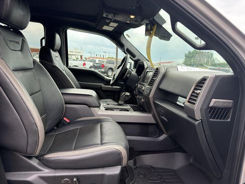 Used 2018 Ford F150 Raptor w/ Equipment Group 802A Luxury AWD/4WD image 20