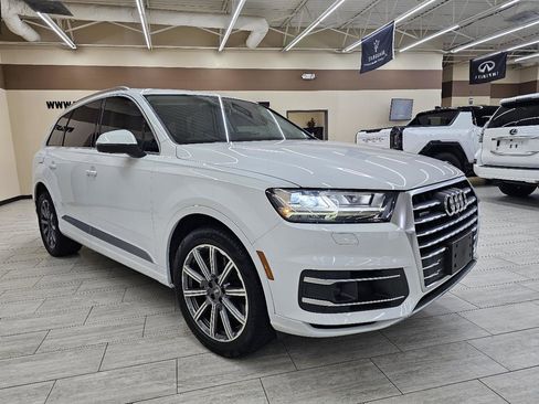 Used 2018 Audi Q7 3.0T Prestige w/ Prestige Package image 4