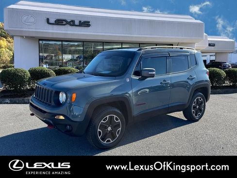 Used 2016 Jeep Renegade Trailhawk image 1