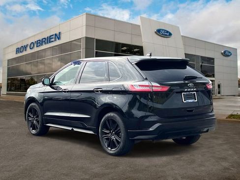 Certified 2024 Ford Edge ST-Line AWD/4WD image 3