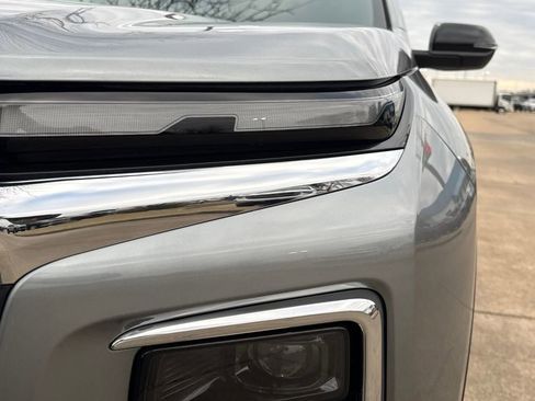 New 2026 Chevrolet Traverse LT w/ Sun and Wheel Package image 7