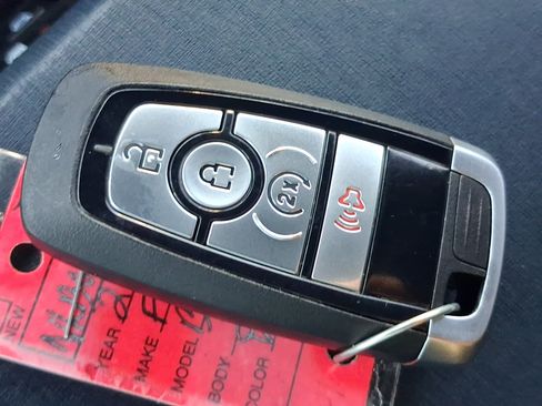 Used 2022 Ford Bronco Outer Banks AWD/4WD image 28