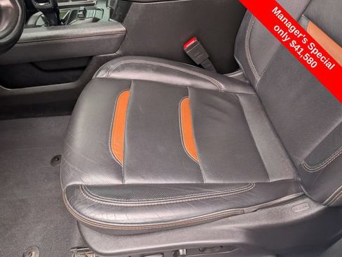 Used 2024 GMC Sierra 1500 AT4 w/ Technology Package AWD/4WD image 23