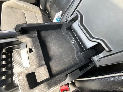 Used 2022 RAM 1500 Laramie AWD/4WD image 26